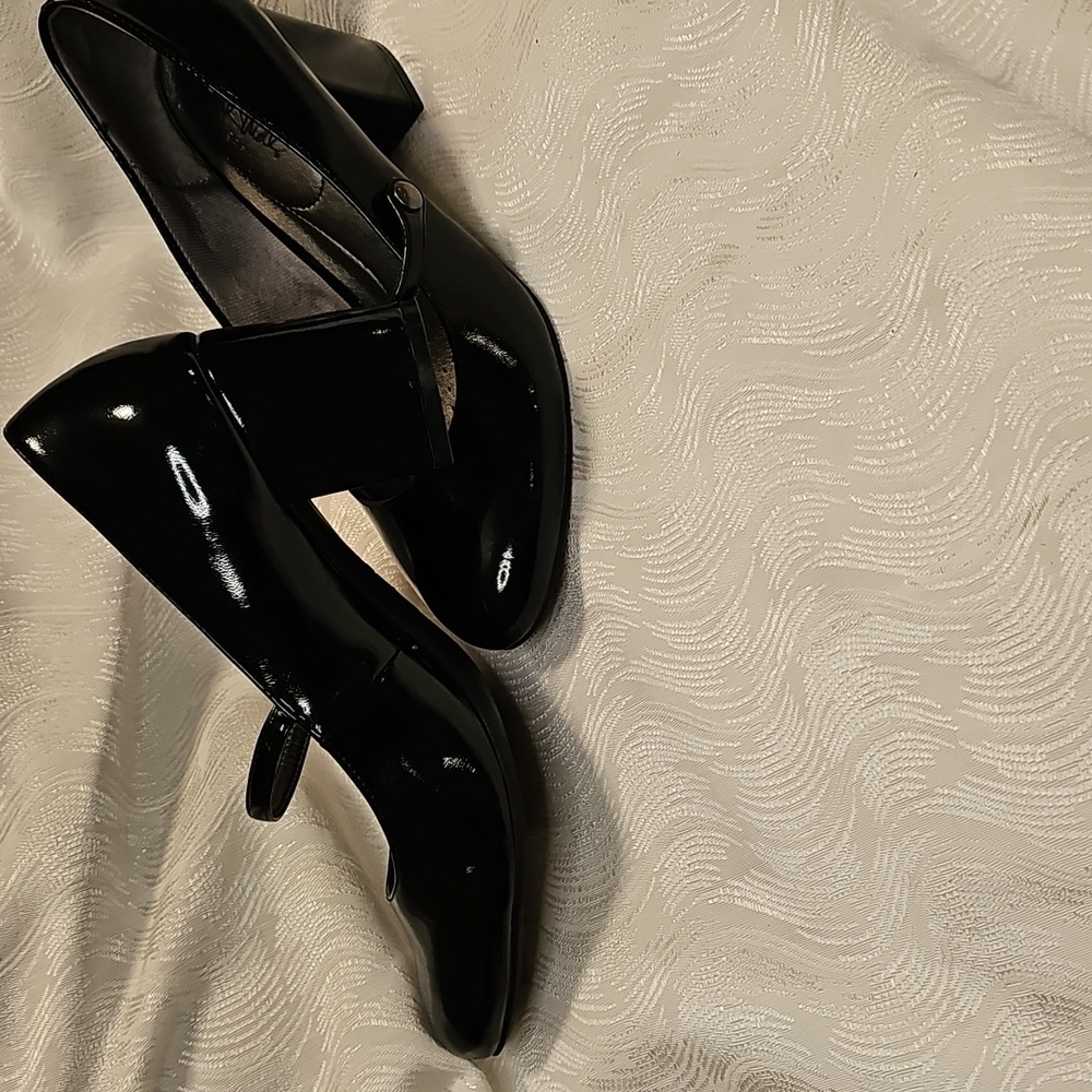 Life Stride classic black patton leather Mary Jane heels womans size 8.5 - Picture 2 of 11
